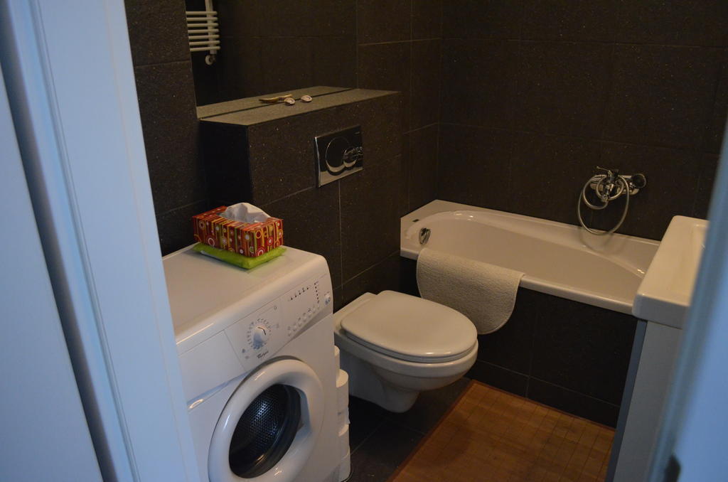 Apartament W Sercu Starowki Gdańsk Rum bild